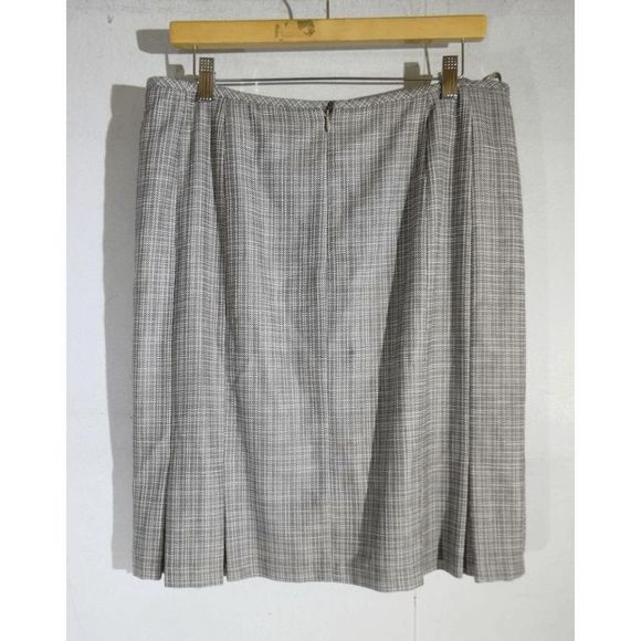 Tahari ASL NWT Women's Taupe Black White Skirt Size 12 - Picture 4 of 4